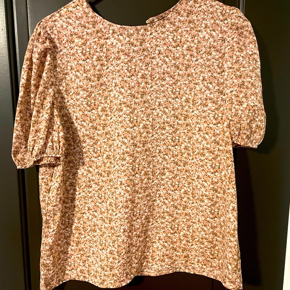 Womens short sleeve blouse - Picture 1 of 3